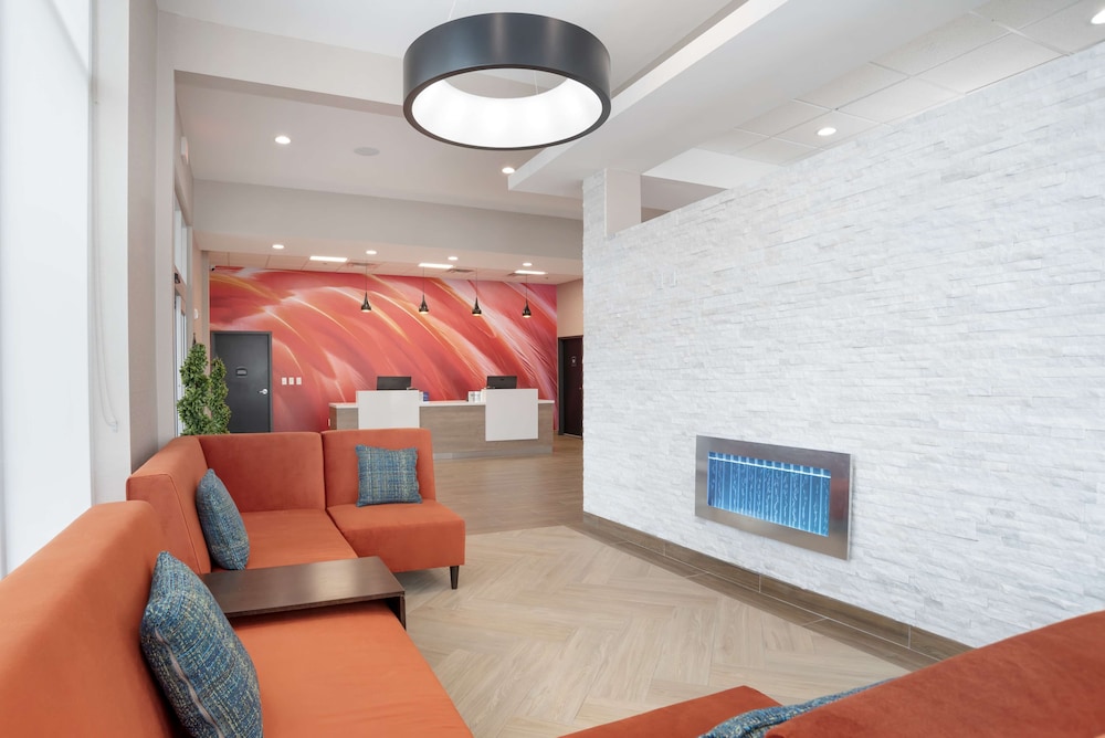 Best Western Plus Mobile Inn and Suites 10/24