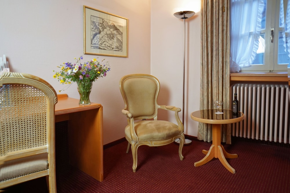 Thermal Hotels And Walliser Alpentherme Leukerbad 59/77