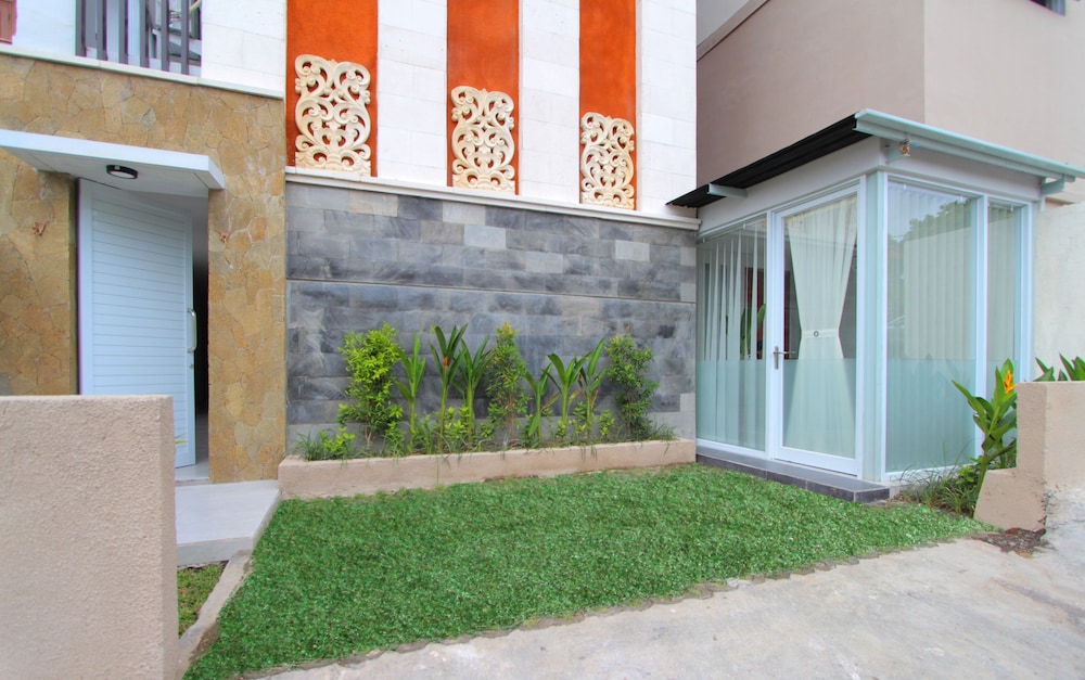 Umah Bali Suite And Residence 44/46