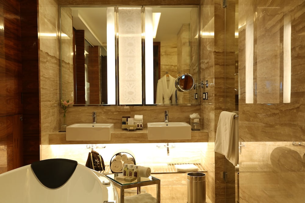 Taj City Centre Gurugram 34/80