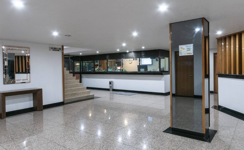 Hotel San Lucas 7/66