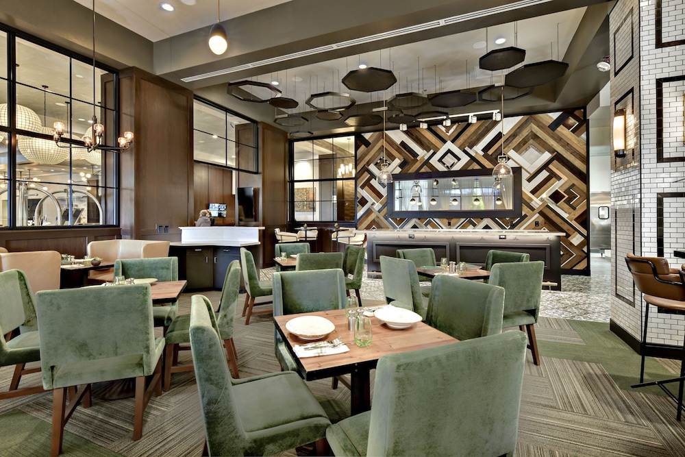 The Grove Hotel 56/75