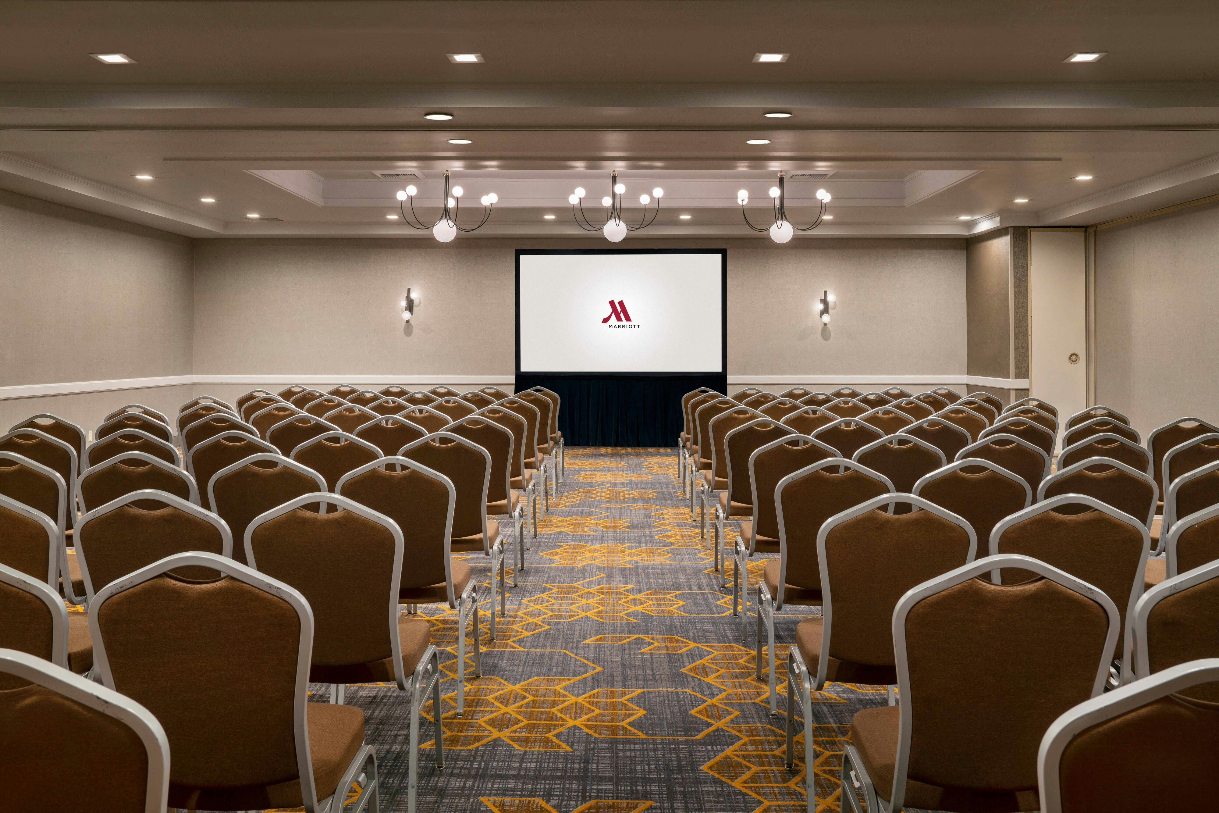 Visalia Marriott at the Convention Center 33/42