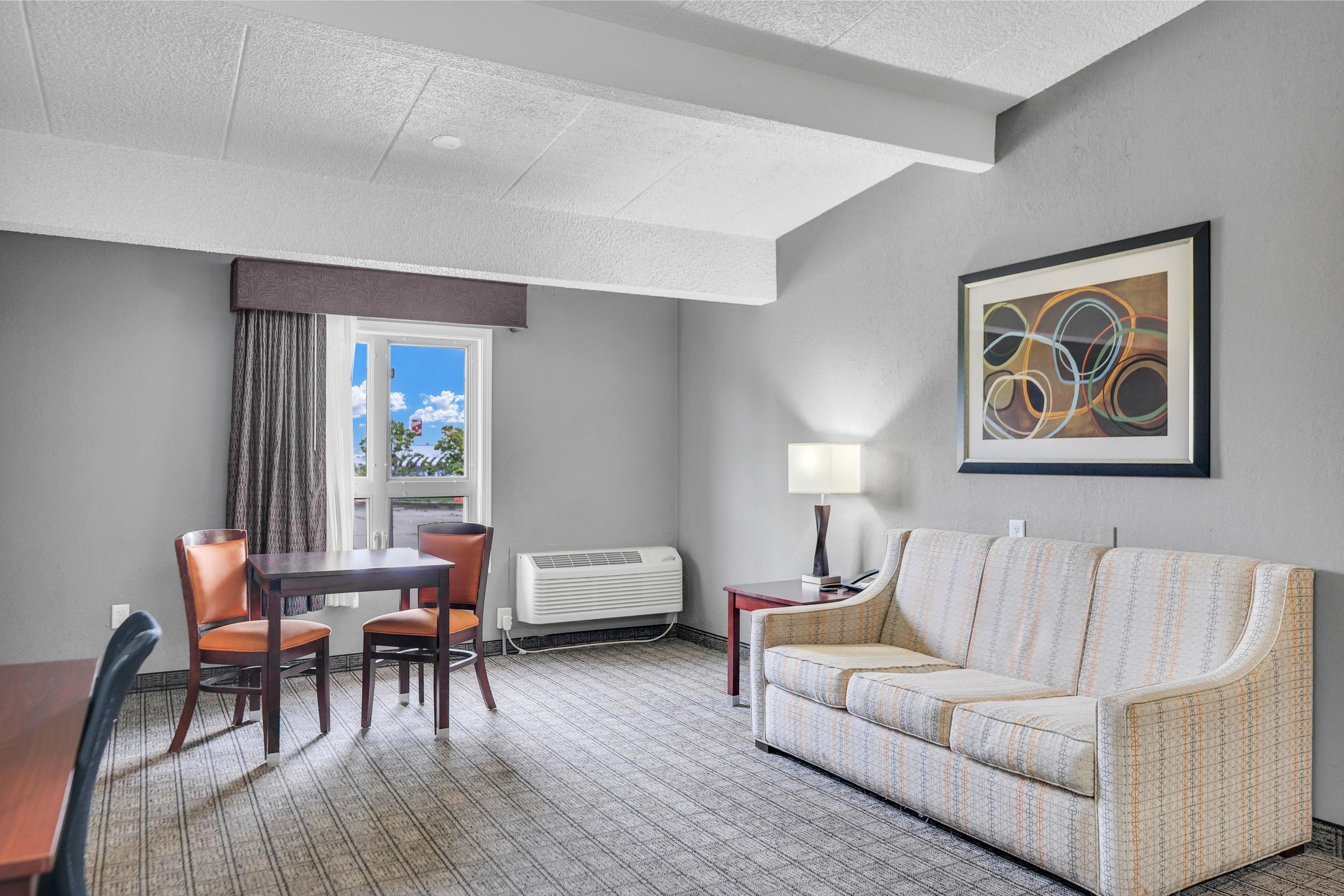 Red Lion Inn & Suites Urbana 35/60