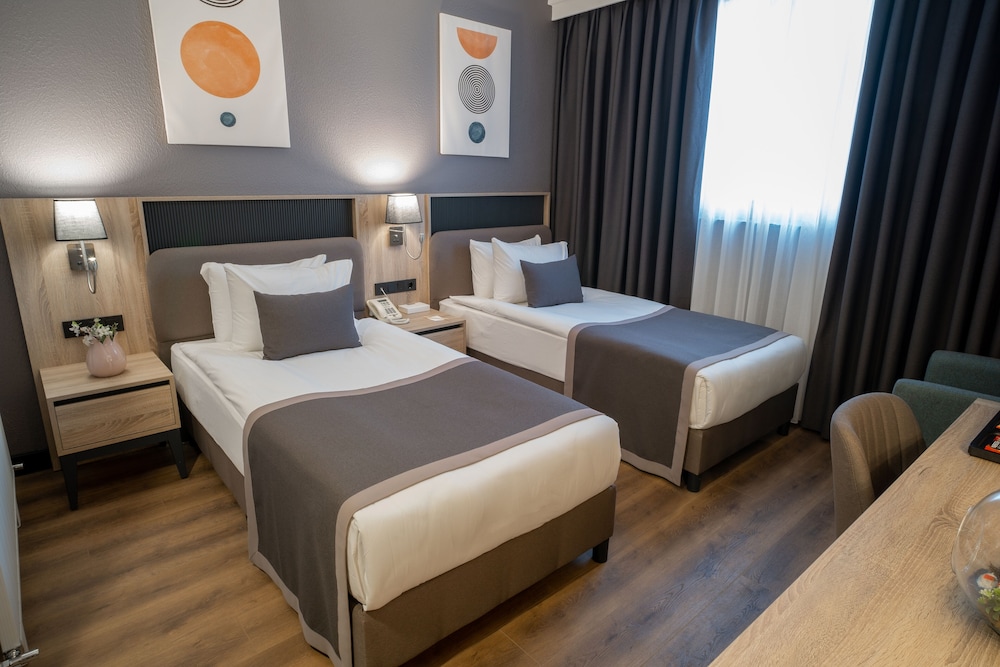غرفة ديلوكس بسريرين منفصلين، Mayi Hotel 4/6