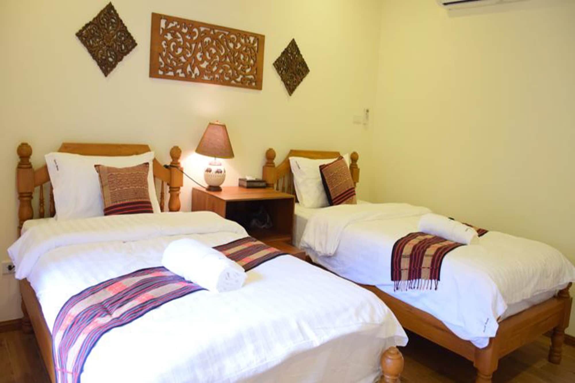 STANDARD, TWIN BEDS