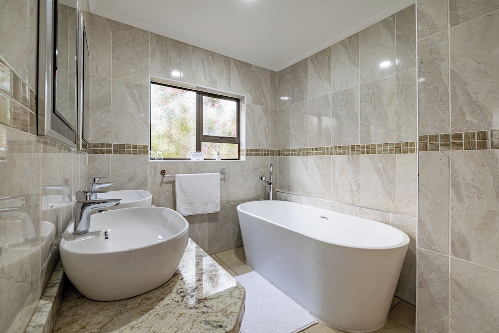 Botleng Guest House 47/50