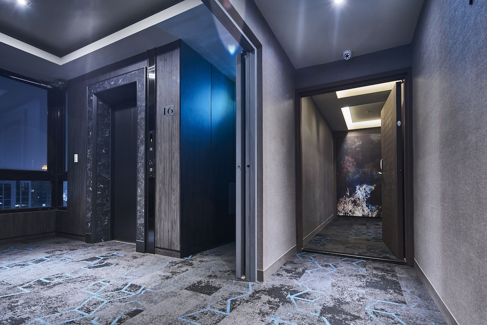 Kung Shang Design Hotel 4/75