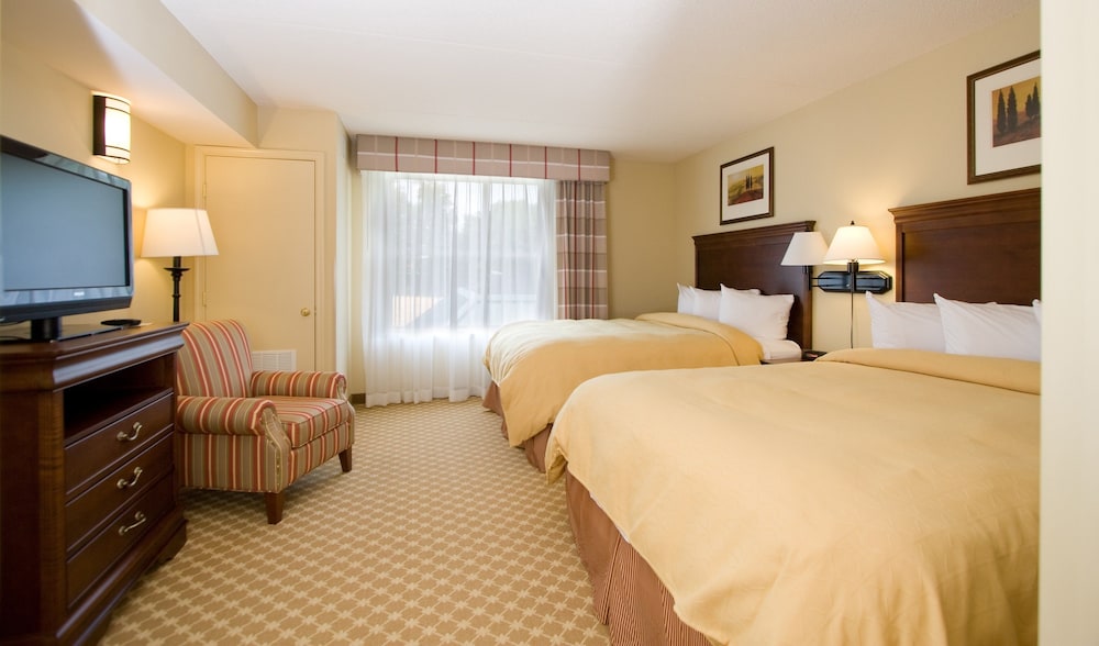 Country Inn Suites By Radisson Fredericksburg Va 7/26