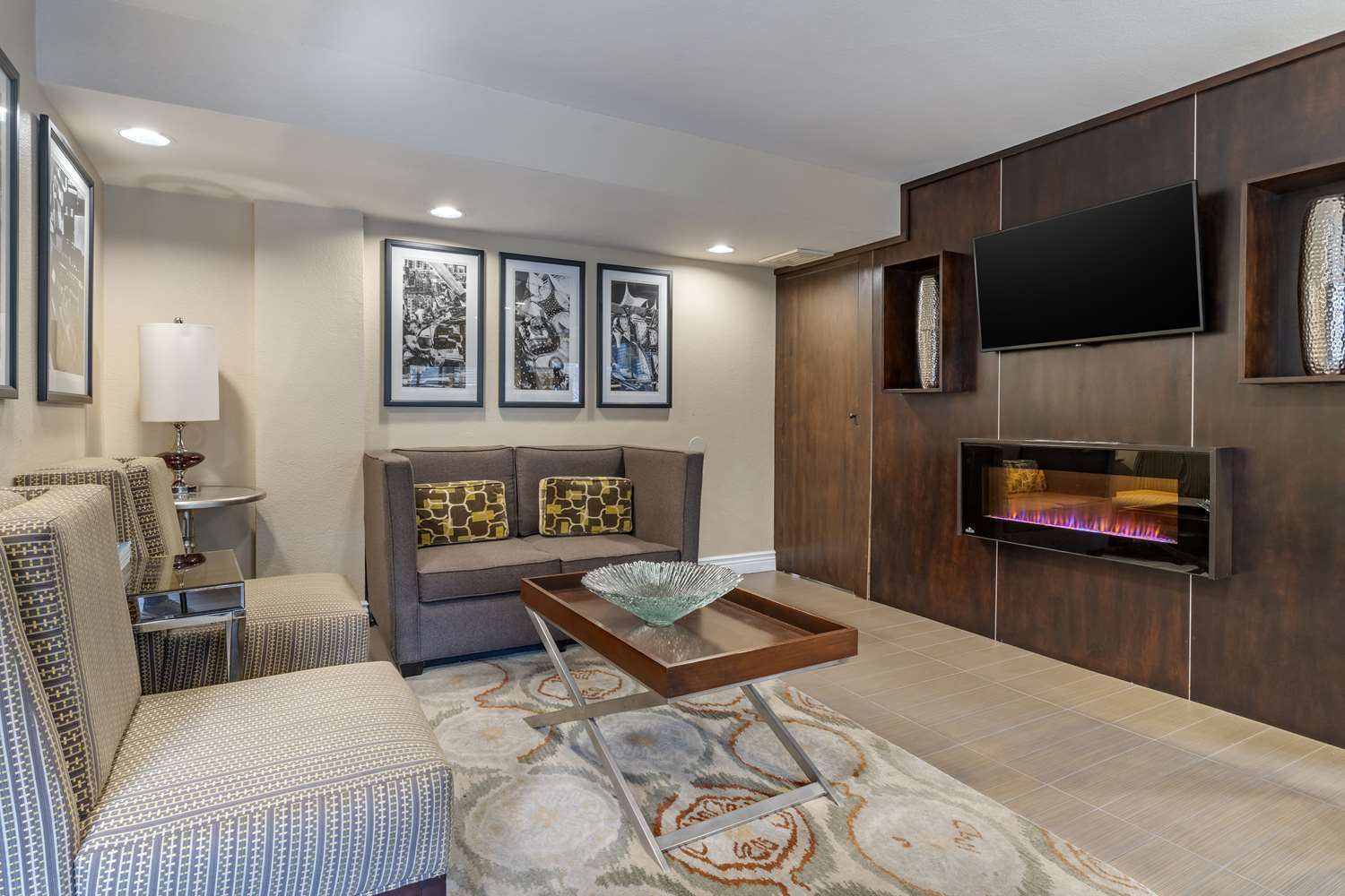 Best Western Carmel S Town House Lodge 25/40