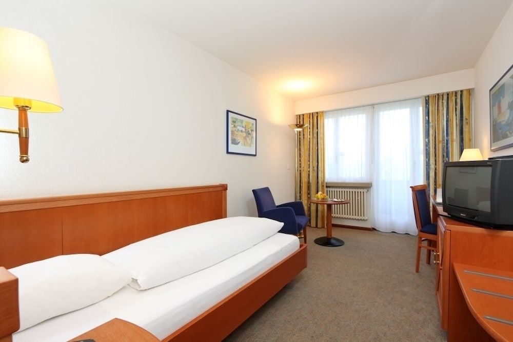 Hotel Schiff Am Rhein 6/50