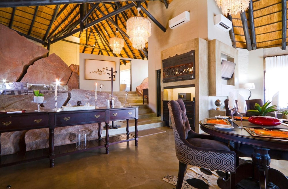 Twyfelfontein Country Lodge 15/37