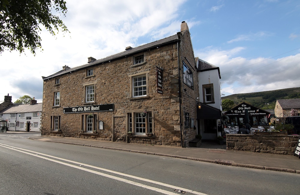 The Old Hall Hotel 24/30