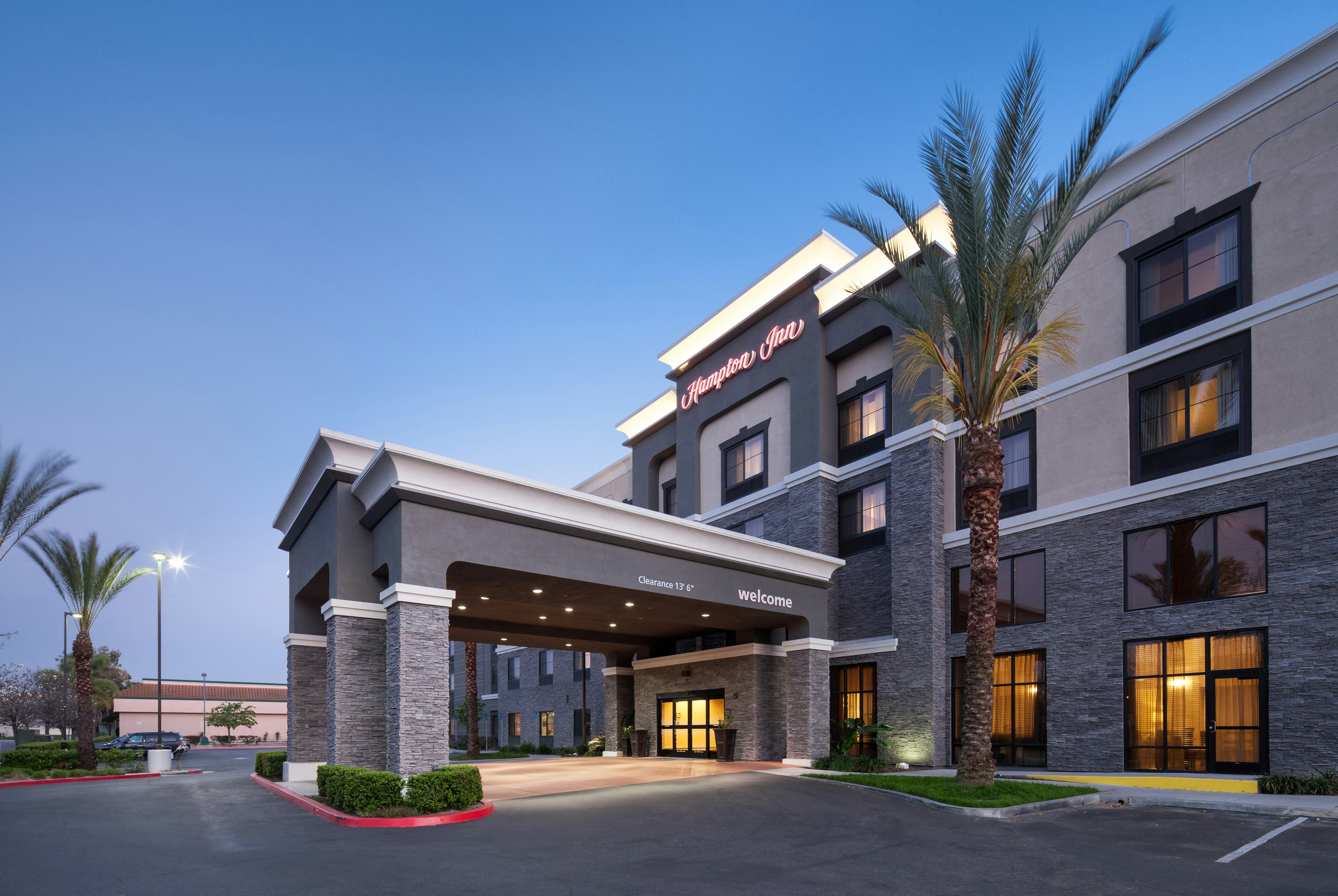 Hampton Inn Los Angeles-Orange County-Cypress 37/40