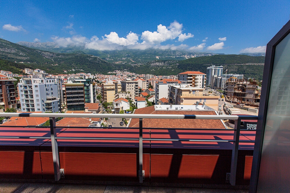 Hotel TQ Plaza Budva 42/47