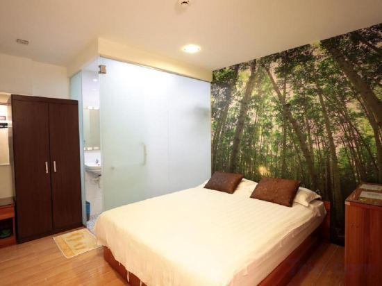 Standard, Double Bed, No Window