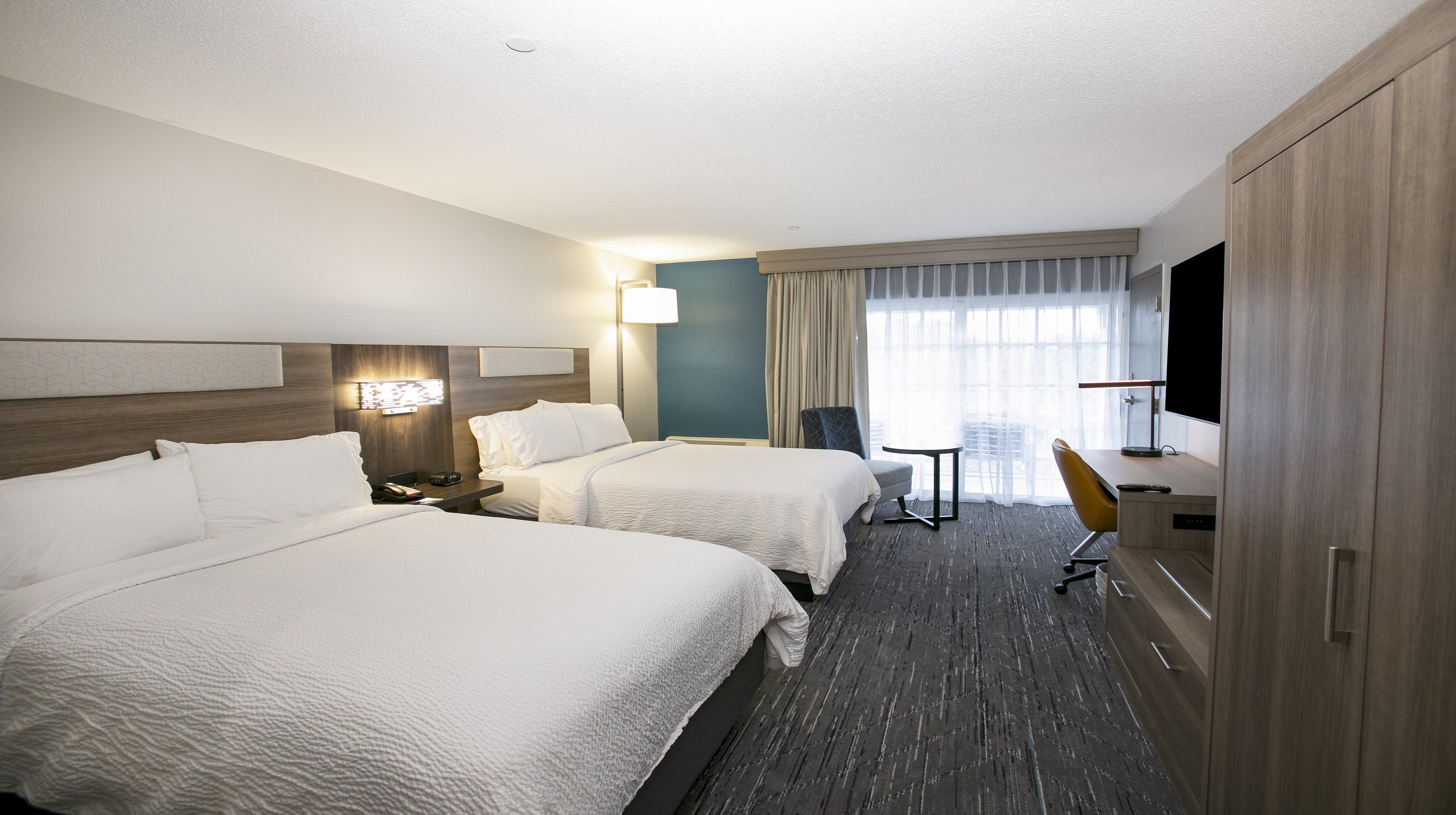Room, 2 Double Beds, Pool Side