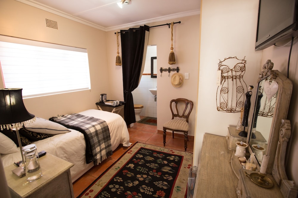 MacGregors Guest House 19/62