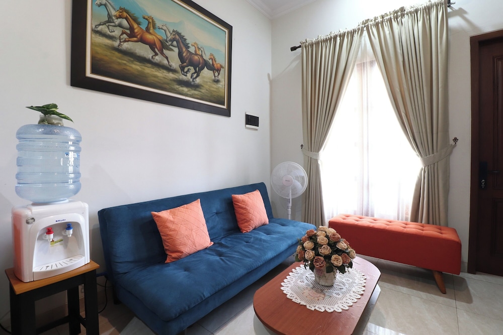 Bisma Balcony Homestay 50/64
