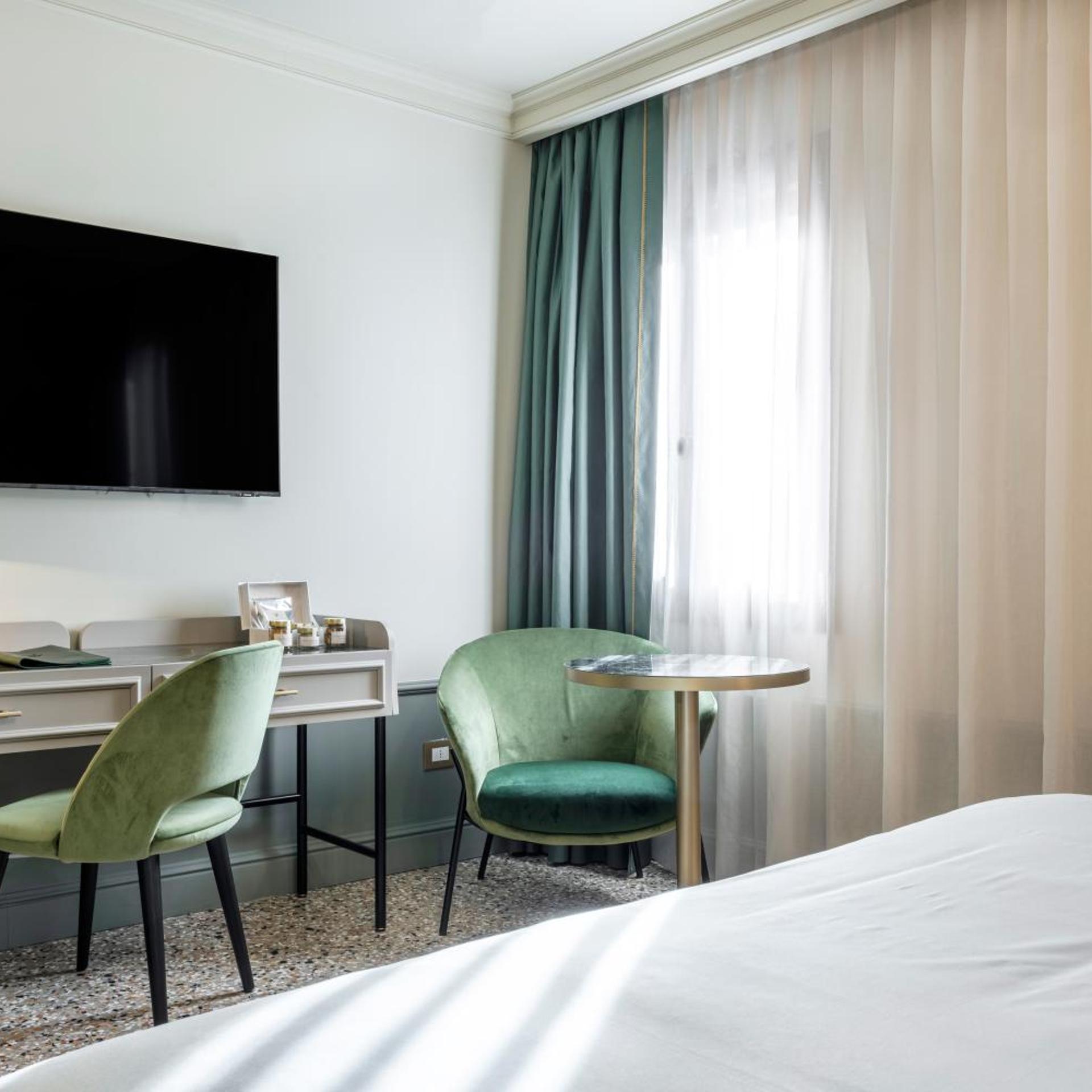 Hotel Villa Viridia 37/50