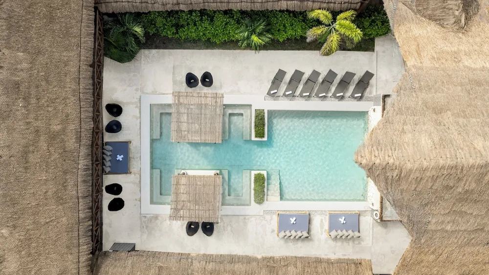 Areia Playa del Carmen-Beach front Hotel 1/50