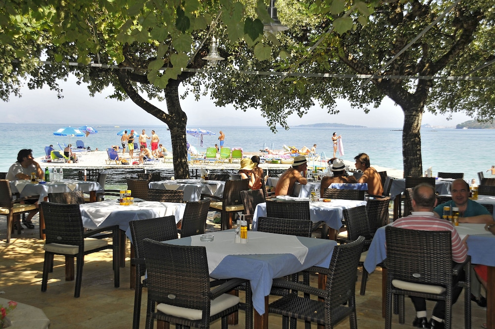 Dassia Beach Hotel 48/70