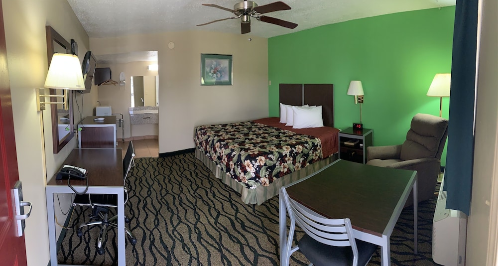 Thunderbird Inn 28/35