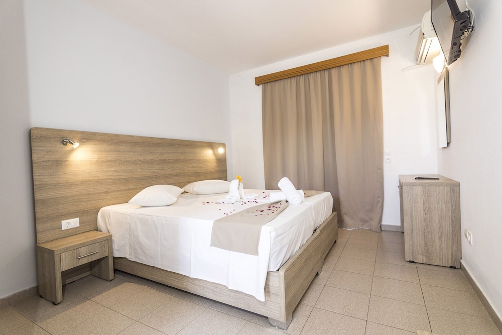 Tivoli Hotel Rhodes 14/50