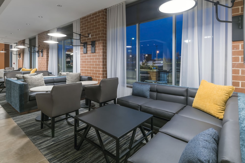Hyatt Place Marlborough/Apex Center 38/64