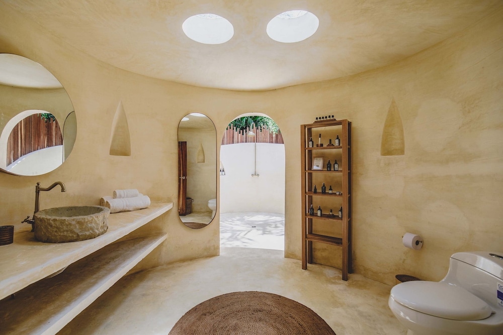 One Santuario Natural 60/60
