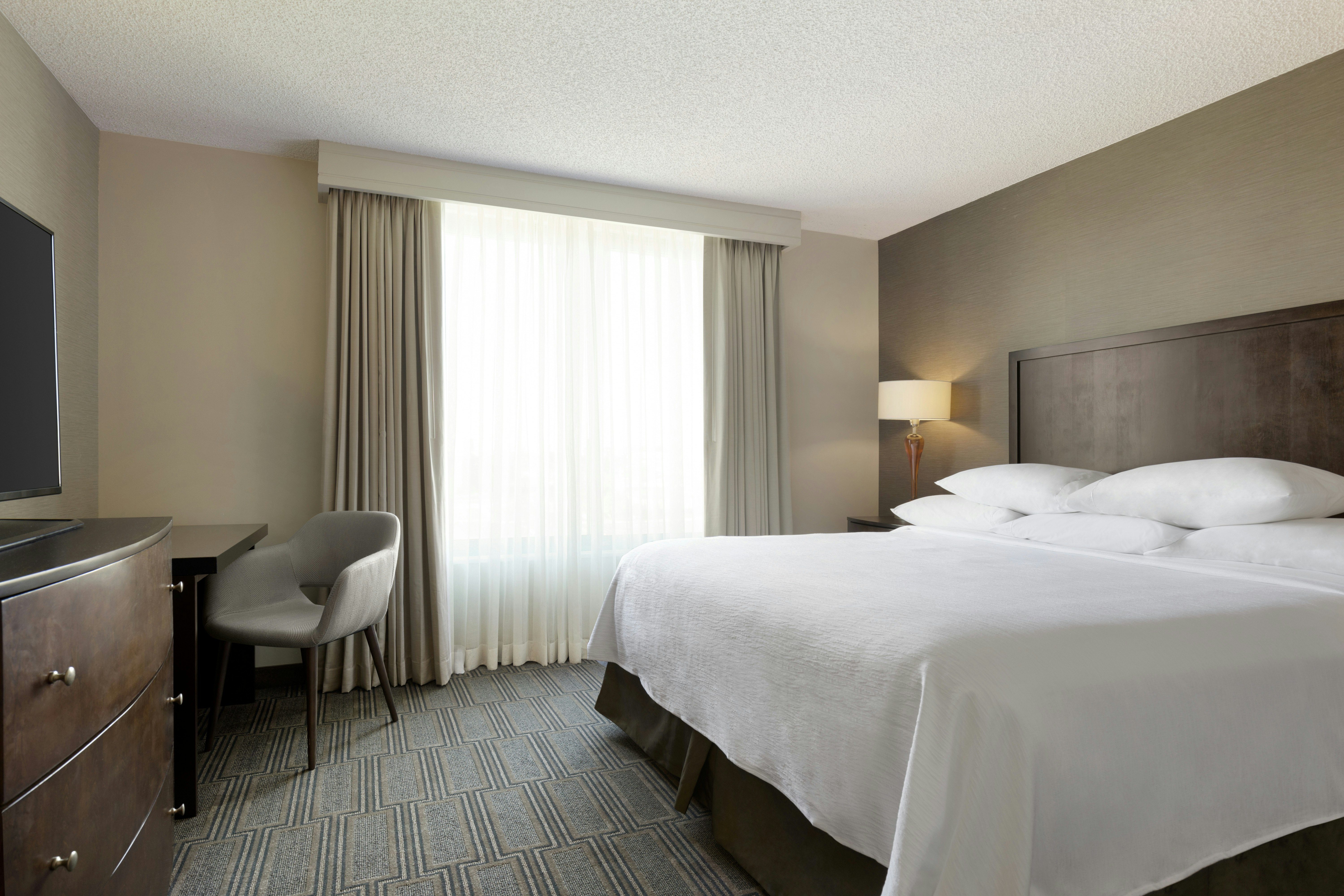 Executive, King Bed