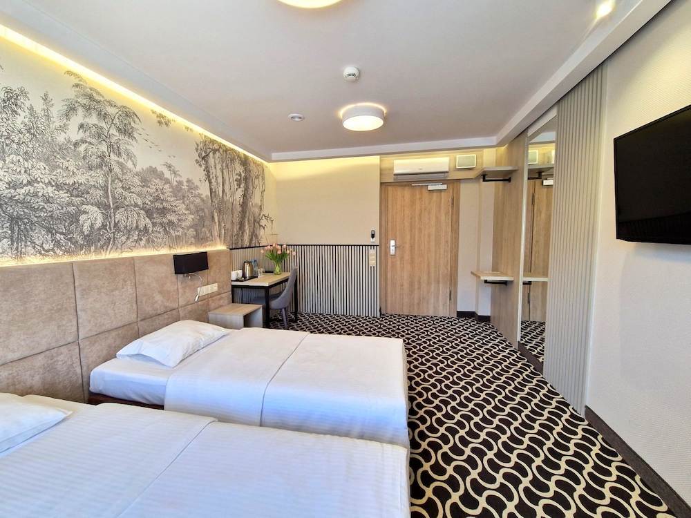 Falenty Business and Leisure 23/77