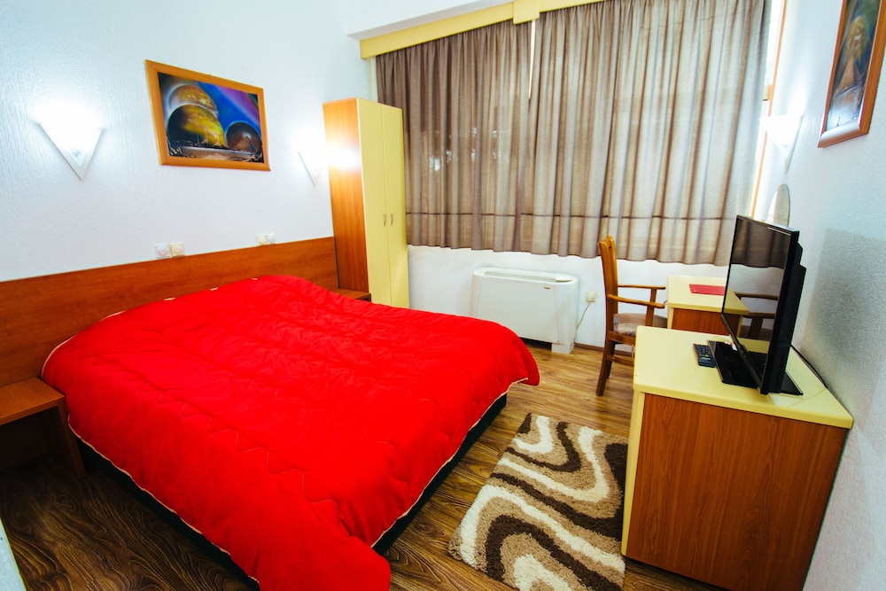 Kristal Palace Hotel 47/71