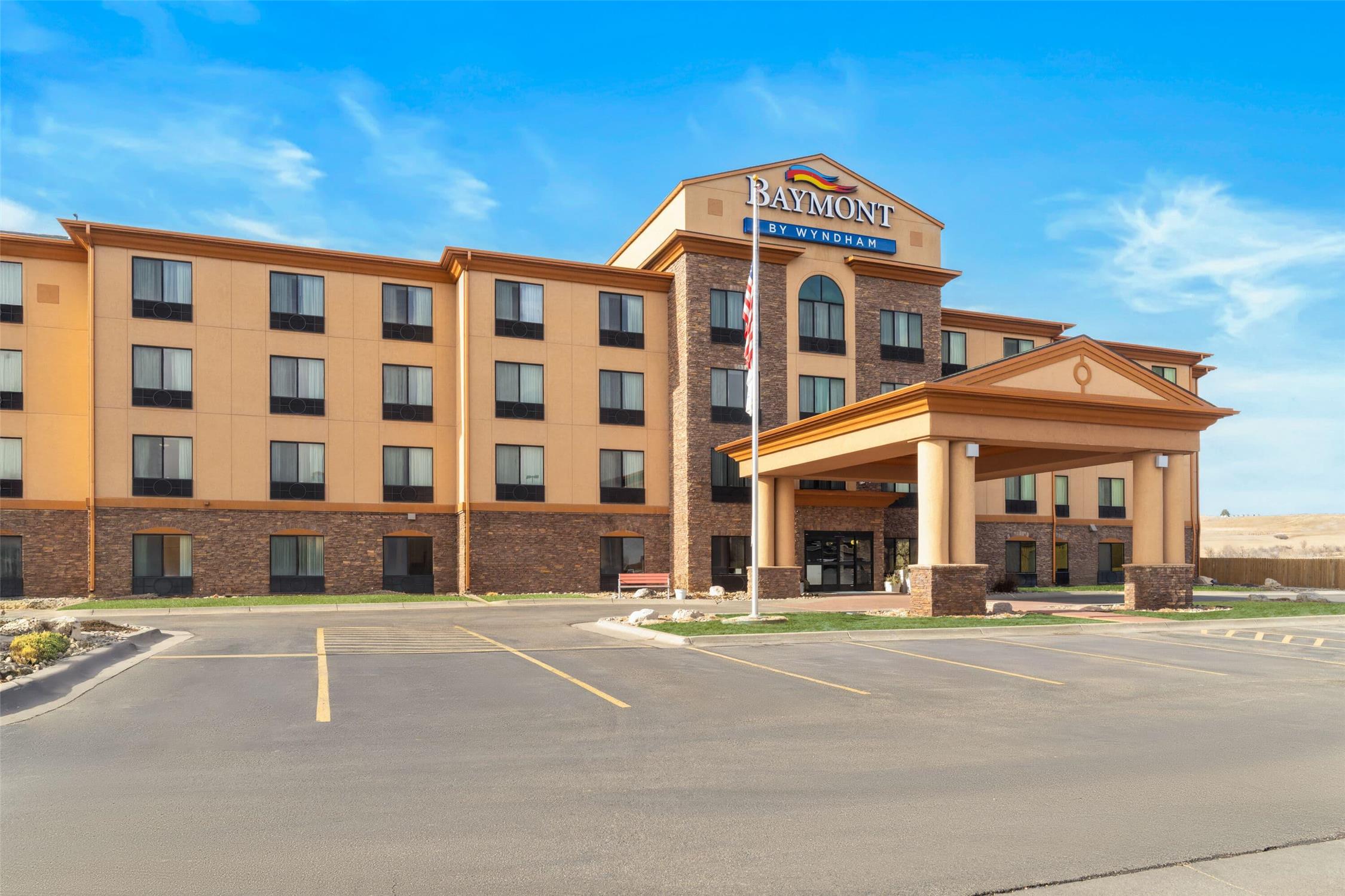Baymont Inn & Suites By Wyndham Sturgis 33/35