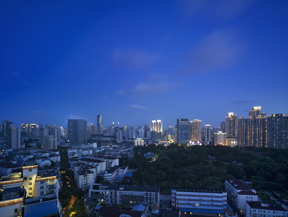 Hyatt Centric Zhongshan Park Shanghai 72/77