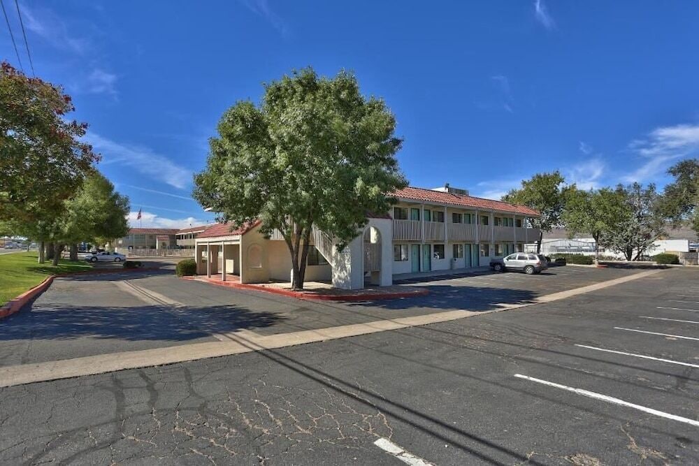 Motel6 Kingman, AZ - Route 66 East 47/63