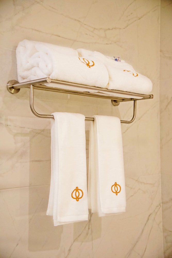 فندق بيت الزمرد(Emerald hotel) 50/50