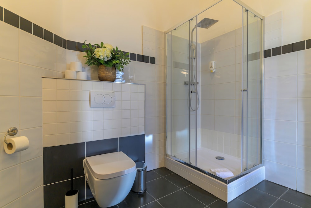 Royal Prague City Apartments 50/50