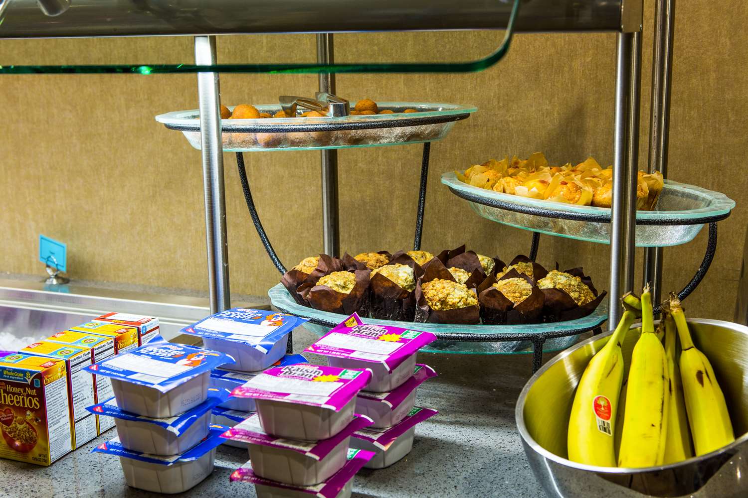 Cambria Hotel Raleigh-Durham Airport 17/22