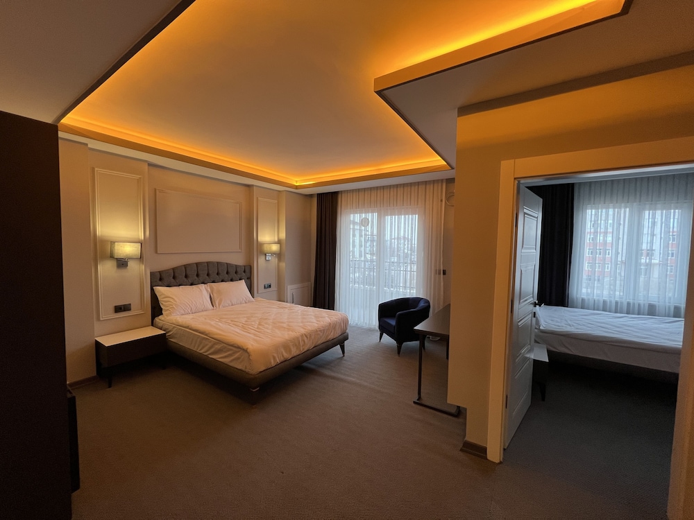 Grand Cakiroglu Hotel 10/26
