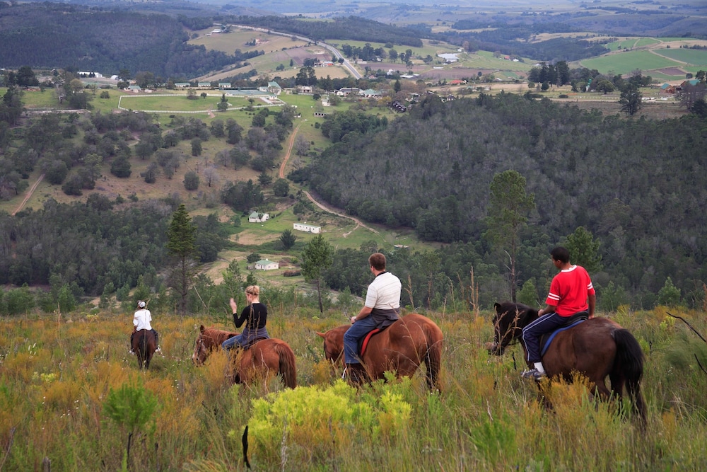 Eight Bells Mountain Inn 32/50