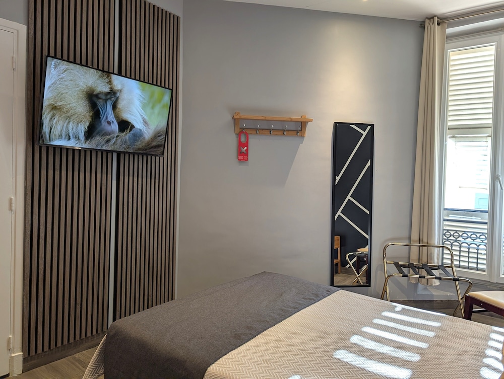 Hotel H33 22/50