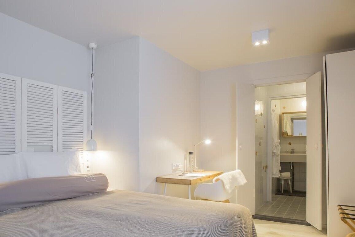 SUPERIOR, DOUBLE BED