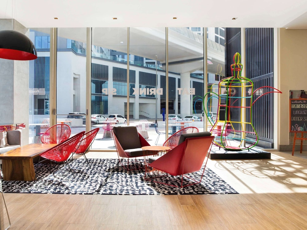 Ibis Styles Dubai Airport 40/66
