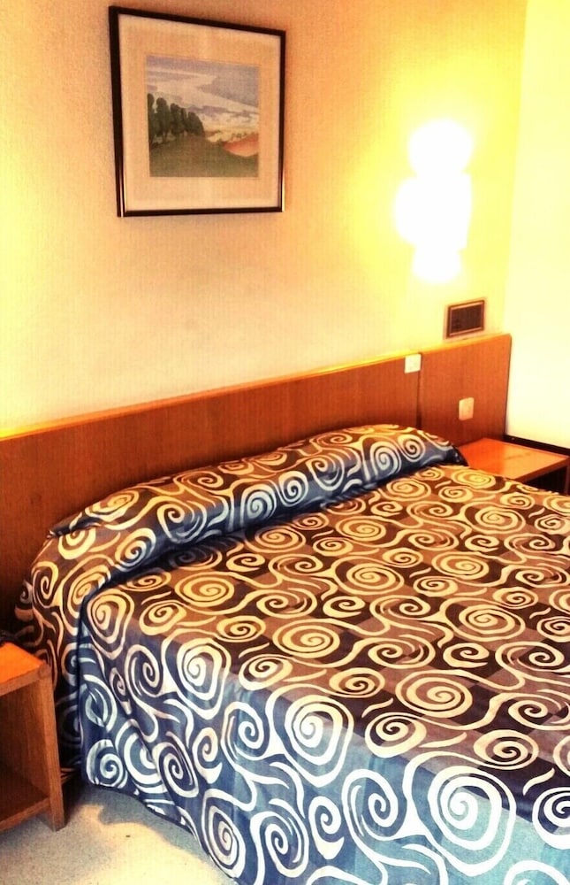 Alhama Hotel 13/64