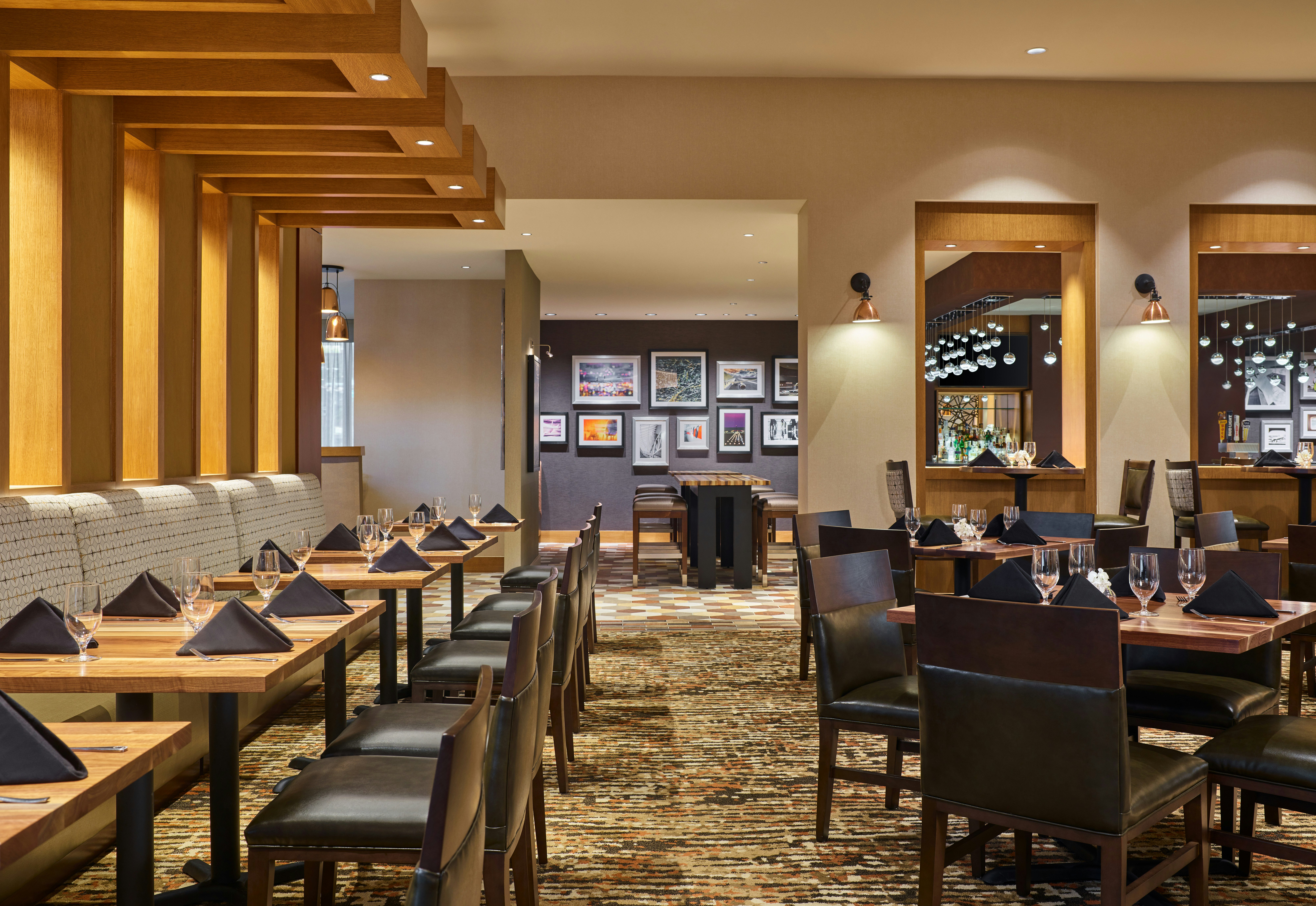 DoubleTree by Hilton Houston Intercontinental Airport 29/54