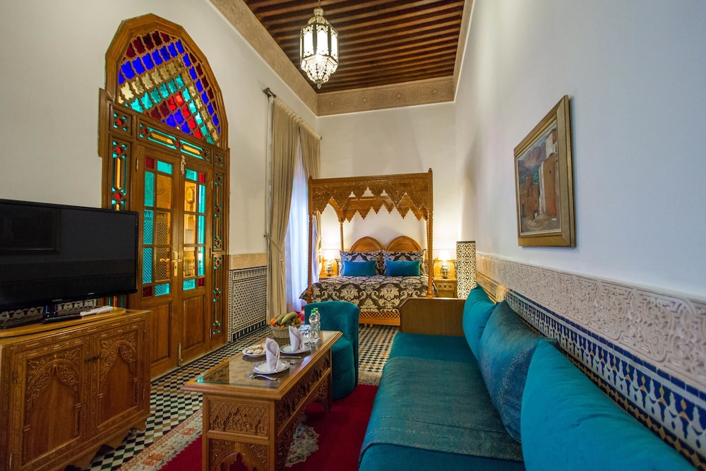 Riad Myra 39/75
