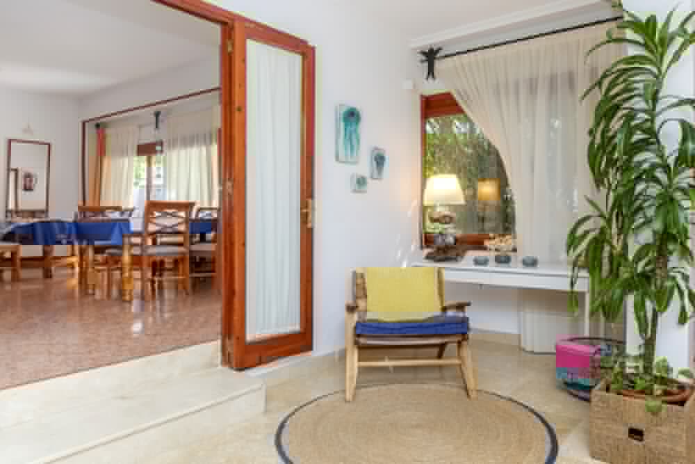 Manolita Hostal 59/71