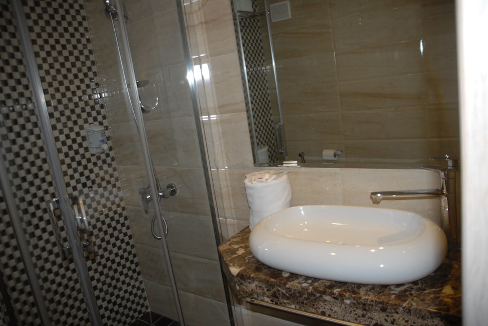 Hotel A44 14/52