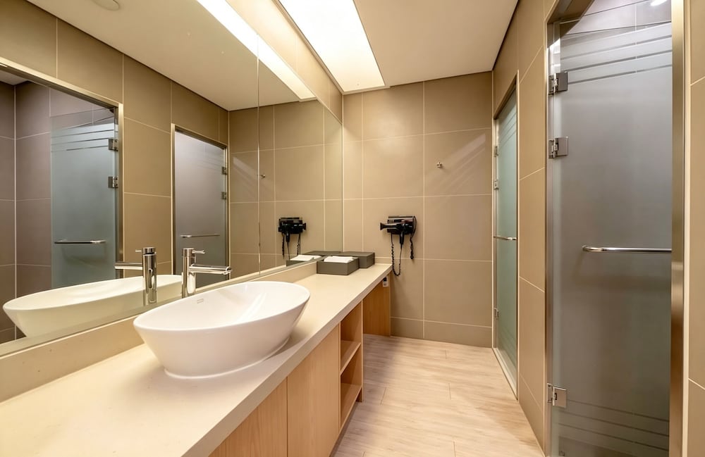 Hotel M Place 49/53